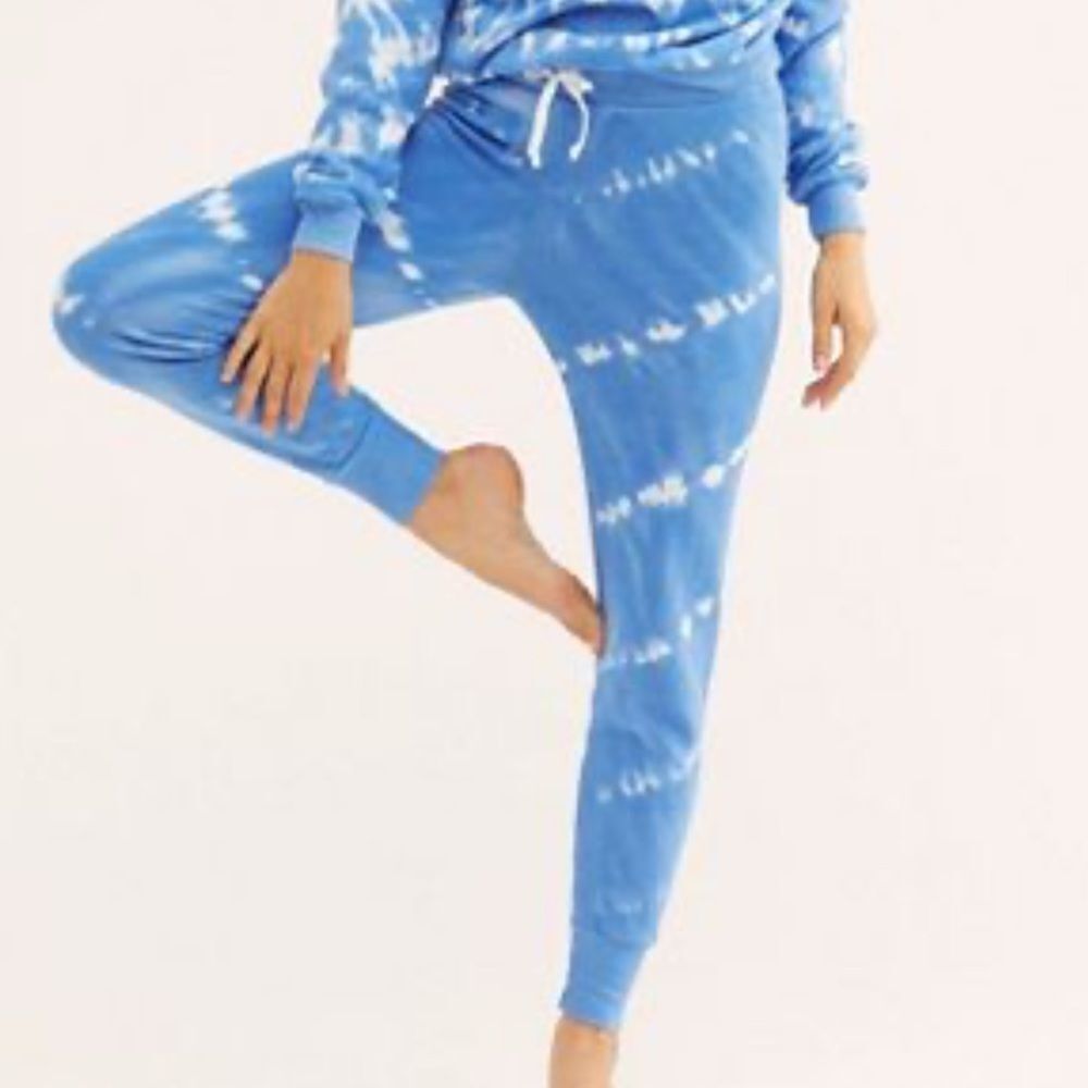 NWT Wildfox Jack Jogger Sweatpants in Blue‎ Tie Dye
